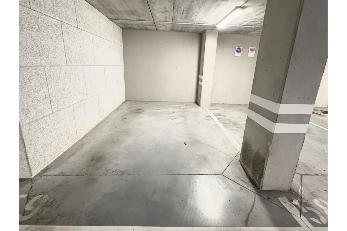 Parking / garage à louer à Schaerbeek 1030 120.00€  chambres m² - annonce 641127