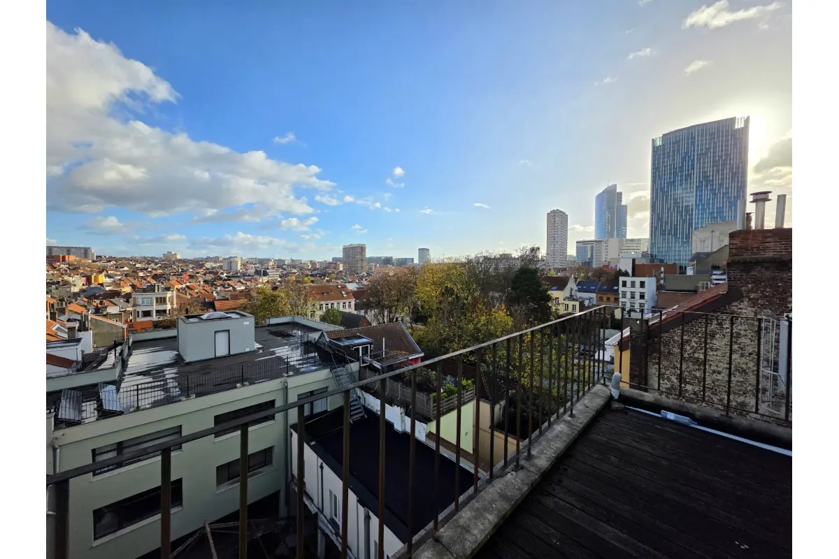 Duplex te  koop in Sint-Joost-ten-Node 1210 390000.00€ 4 slaapkamers 180.00m² - Zoekertje 641472