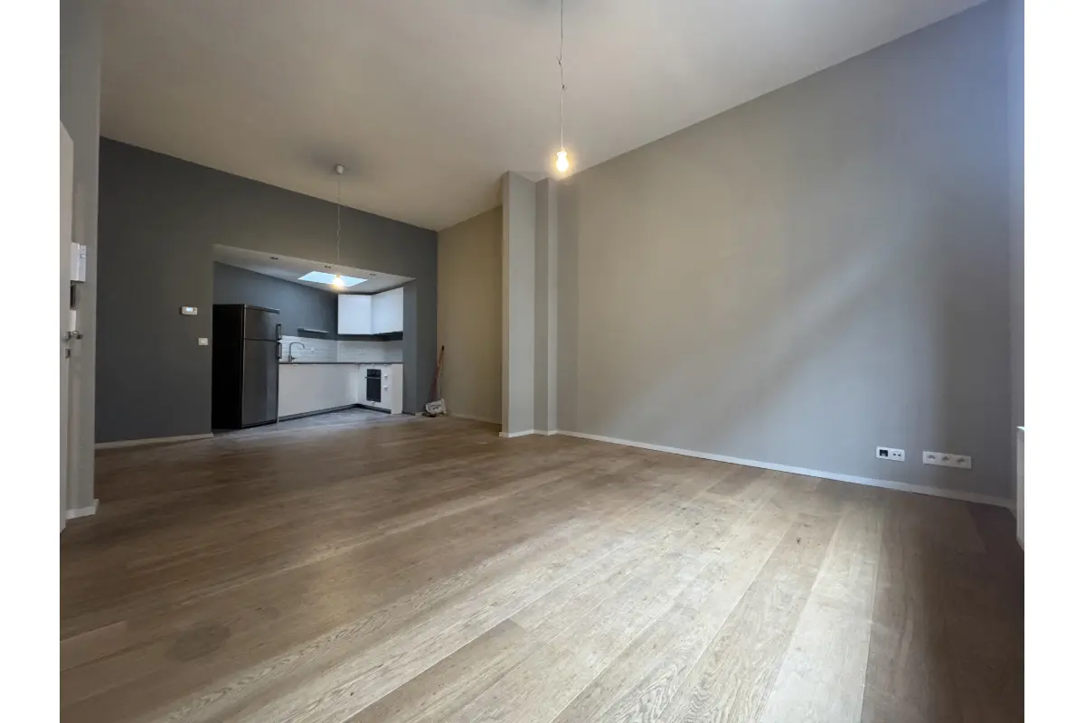 Maison à  à Saint-Gilles 1060 2200.00€ 4 chambres 193.00m² - annonce 641438