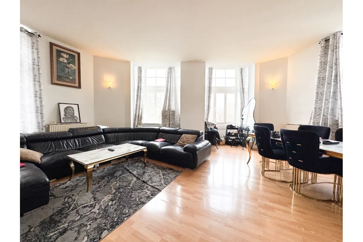 Appartement te  koop in Vorst 1190 299000.00€ 3 slaapkamers 124.00m² - Zoekertje 640974