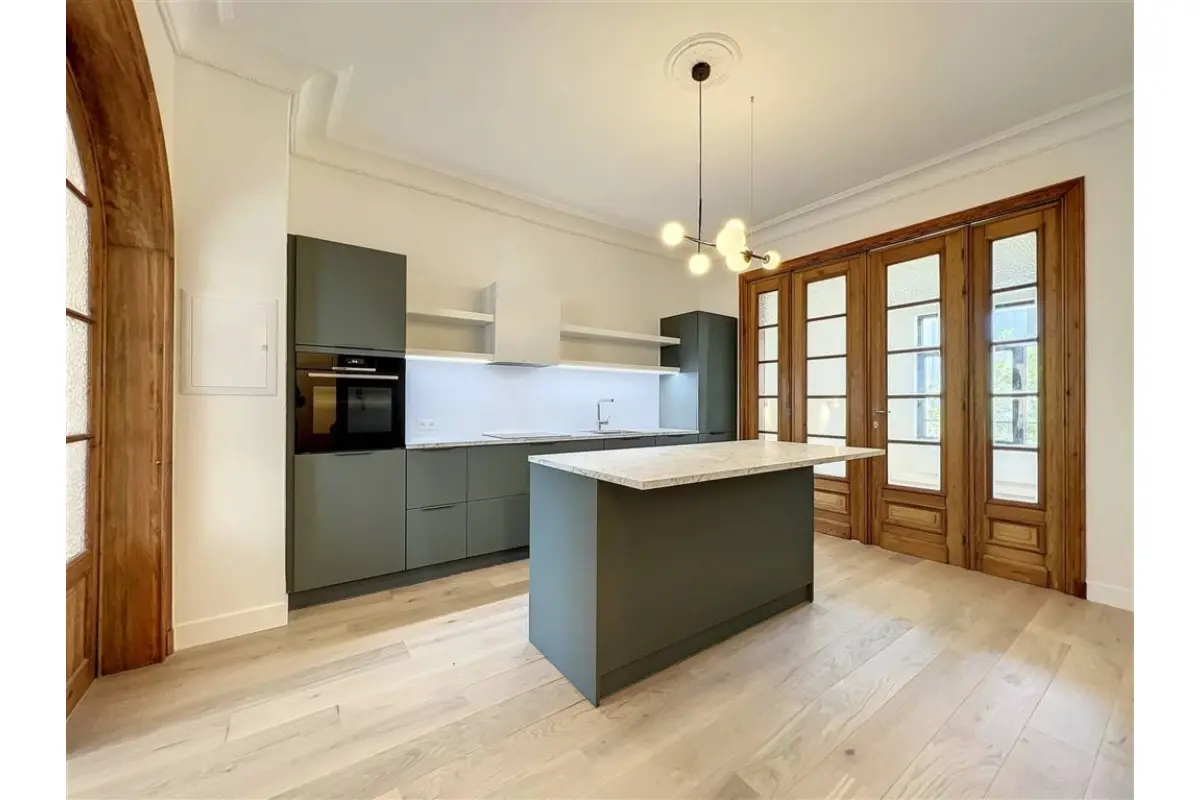 Appartement à louer à Etterbeek 1040 1250.00€ 1 chambres 75.00m² - annonce 640955