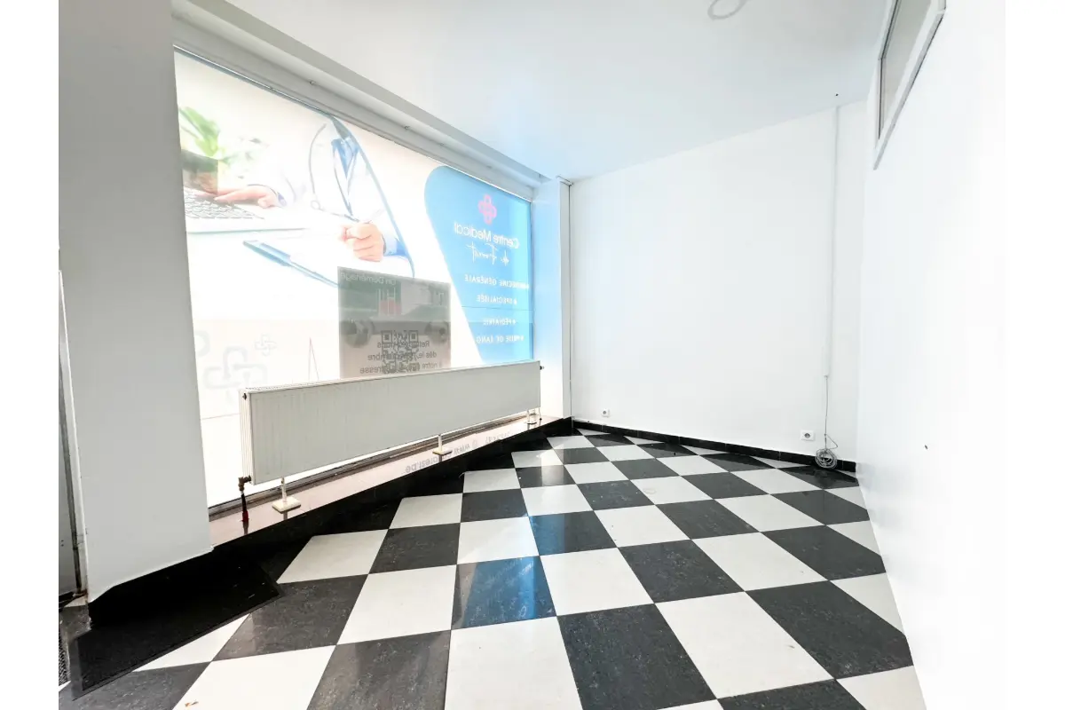 Handelszaak te  huur in Vorst 1190 800.00€  slaapkamers 62.40m² - Zoekertje 641119