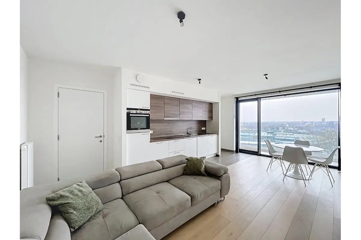 Appartement te  in Anderlecht 1070 1300.00€ 1 slaapkamers 68.00m² - Zoekertje 641691