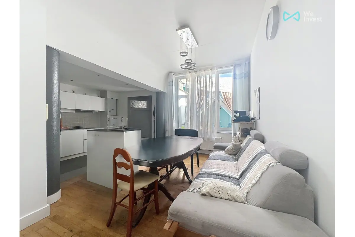 Mixgebouw te  koop in Evere 1140 695000.00€ 8 slaapkamers 280.00m² - Zoekertje 641958