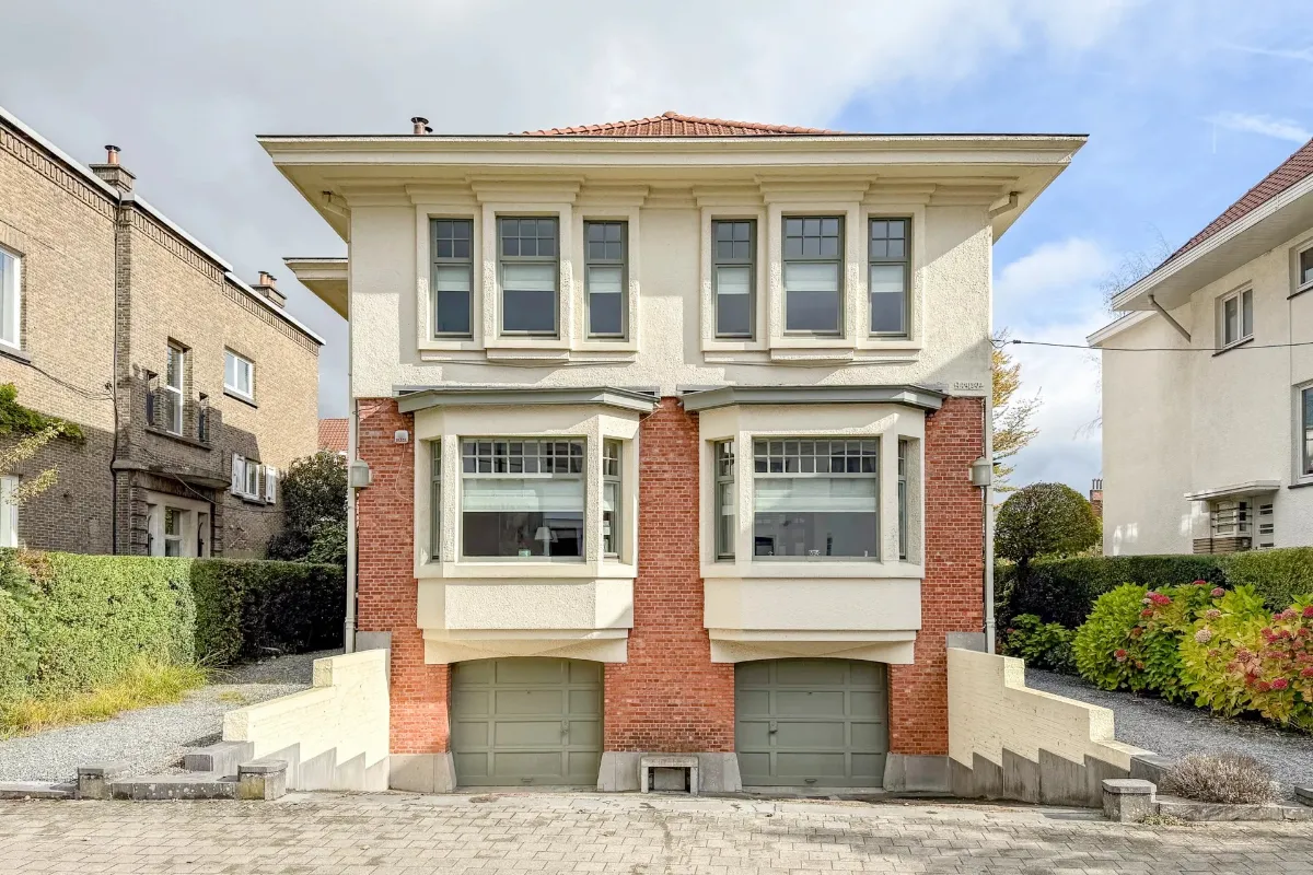 Huis te  koop in Ukkel 1180 1475000.00€ 5 slaapkamers m² - Zoekertje 642430