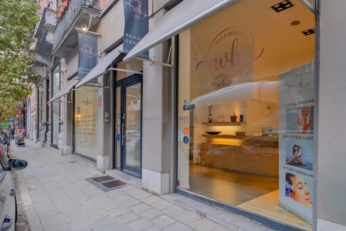 Handelszaak te  koop in Elsene 1050 970000.00€  slaapkamers m² - Zoekertje 642418