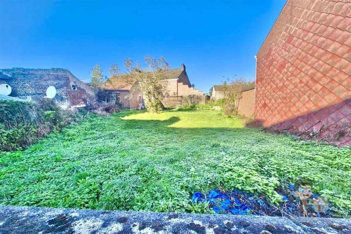 Grond te  koop in Gilly 6060 49000.00€  slaapkamers m² - Zoekertje 642304