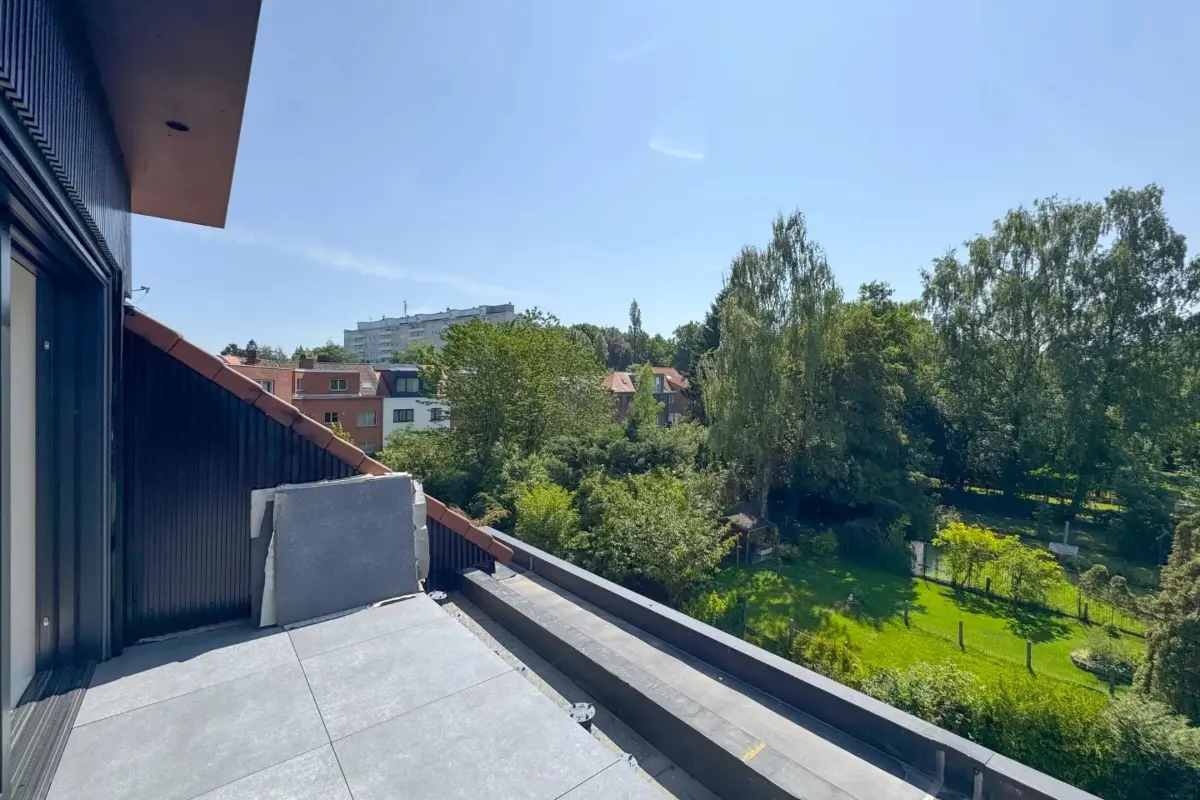 Duplex à vendre à Uccle 1180 699000.00€ 3 chambres 141.00m² - annonce 642382