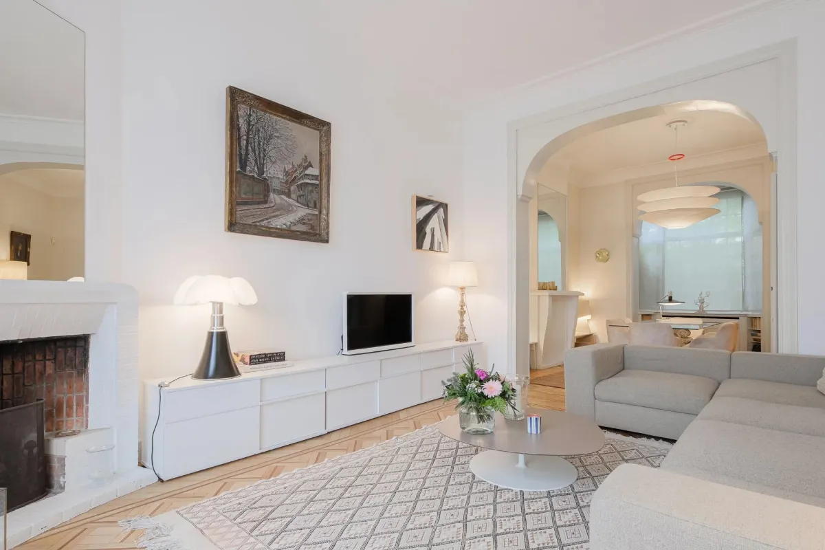 Huis te  koop in Ukkel 1180 1580000.00€ 5 slaapkamers 351.00m² - Zoekertje 641757