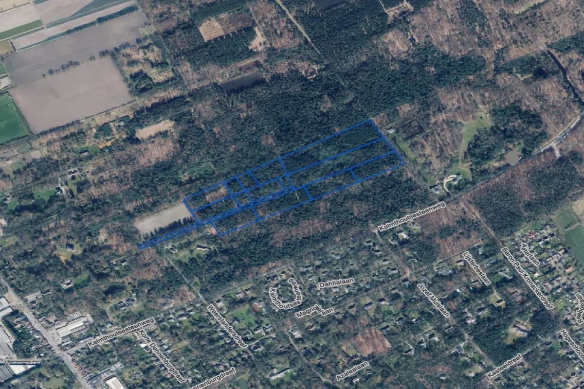 Grond te  koop in Kapellen 2950 465000.00€  slaapkamers m² - Zoekertje 641905