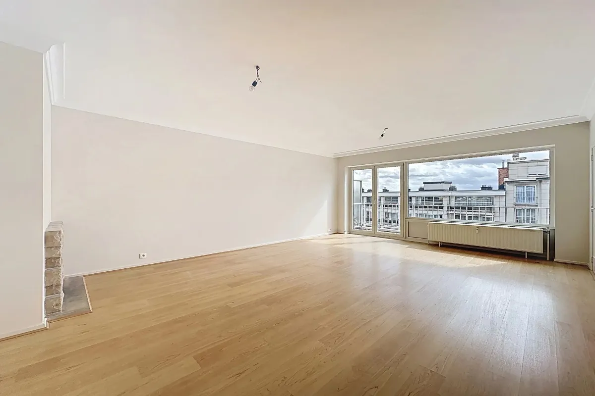 Appartement te  huur in Vorst 1190 1500.00€ 2 slaapkamers 101.00m² - Zoekertje 641728