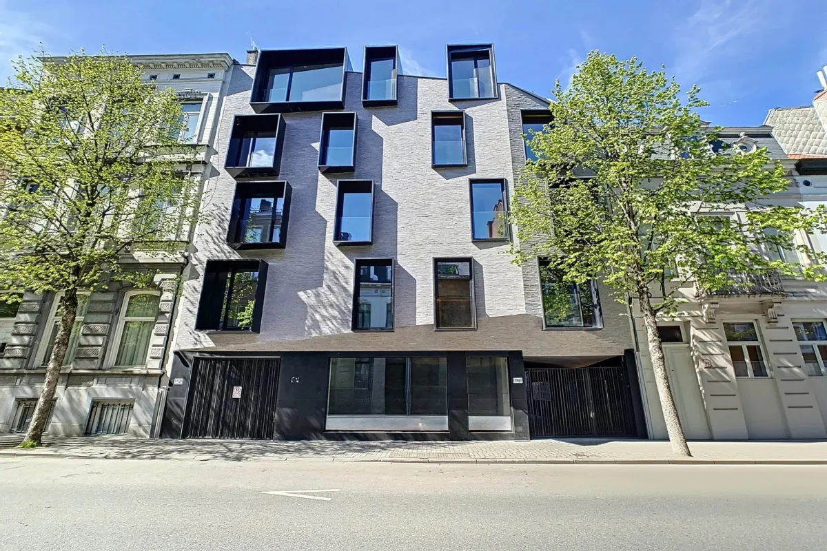 Commerce à louer à Ixelles 1050 950.00€  chambres 30.00m² - annonce 642327