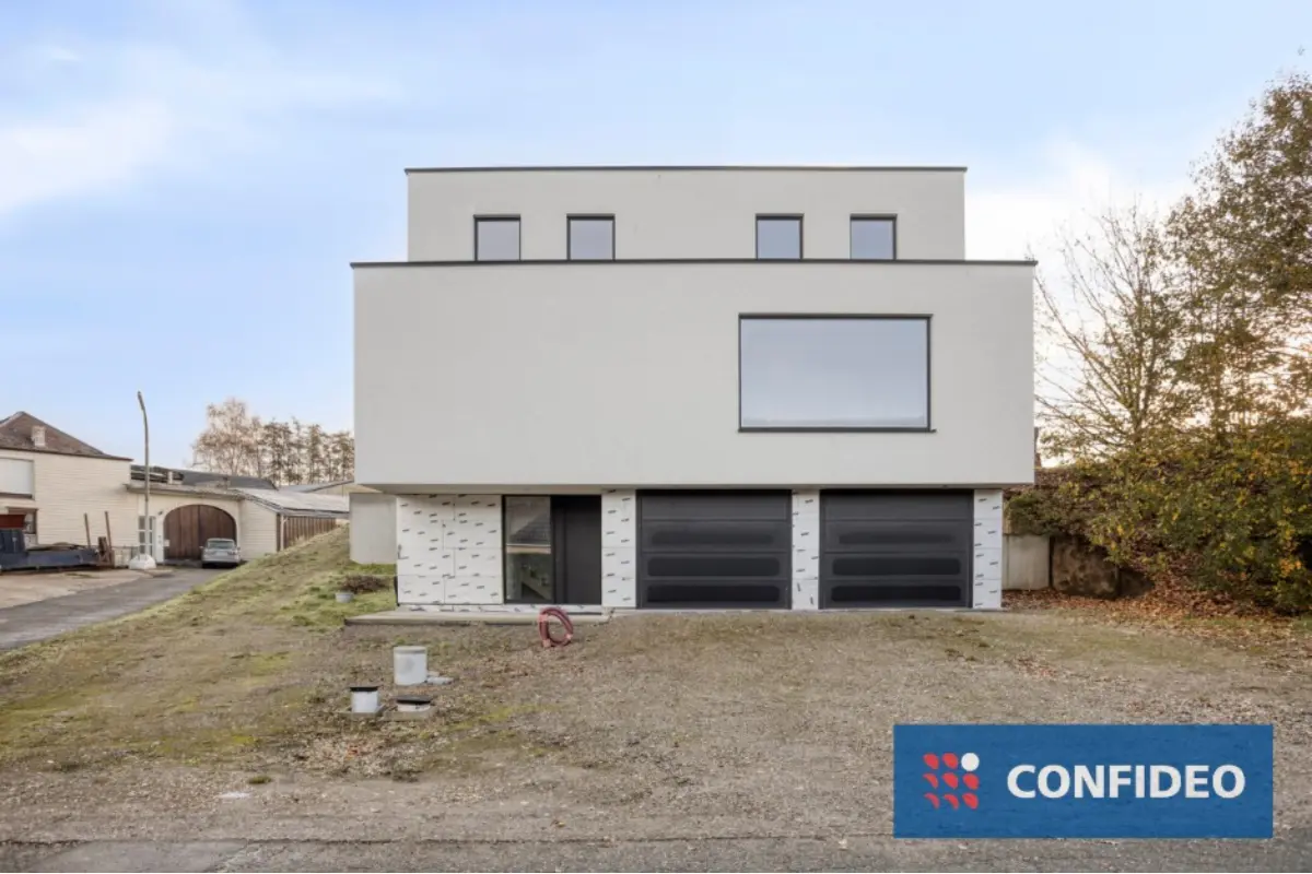 Maison à vendre à Berg 3700 599000.00€ 3 chambres 265.00m² - annonce 642671