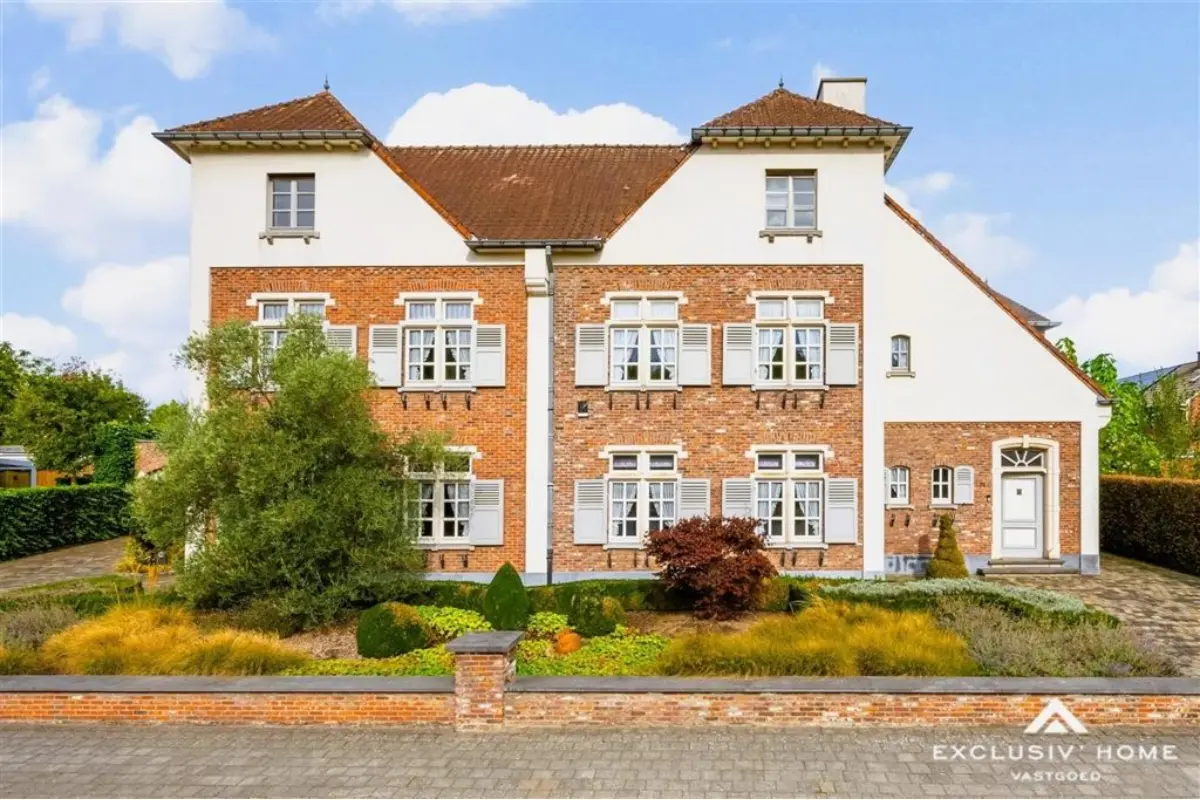 Villa te  koop in Asse 1730 950000.00€ 4 slaapkamers 615.00m² - Zoekertje 642763