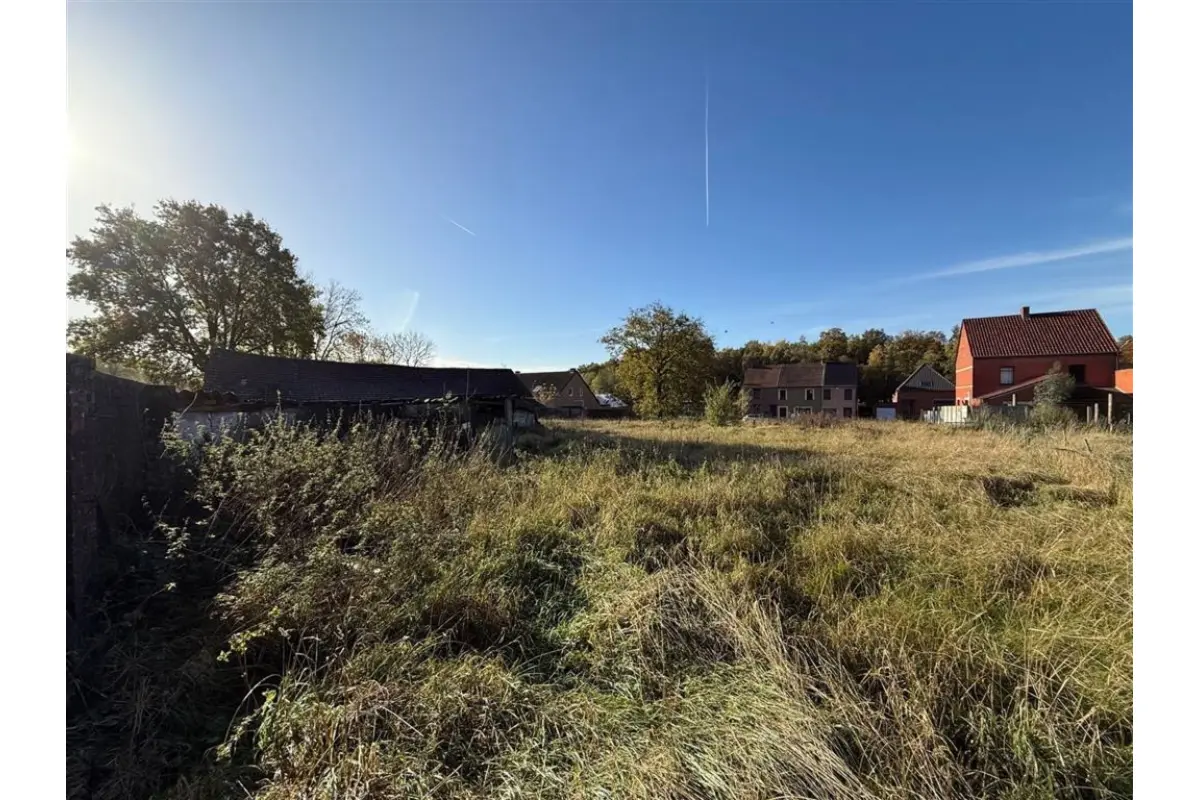 Terrain à vendre à Sirault 7332 90000.00€  chambres m² - annonce 643188