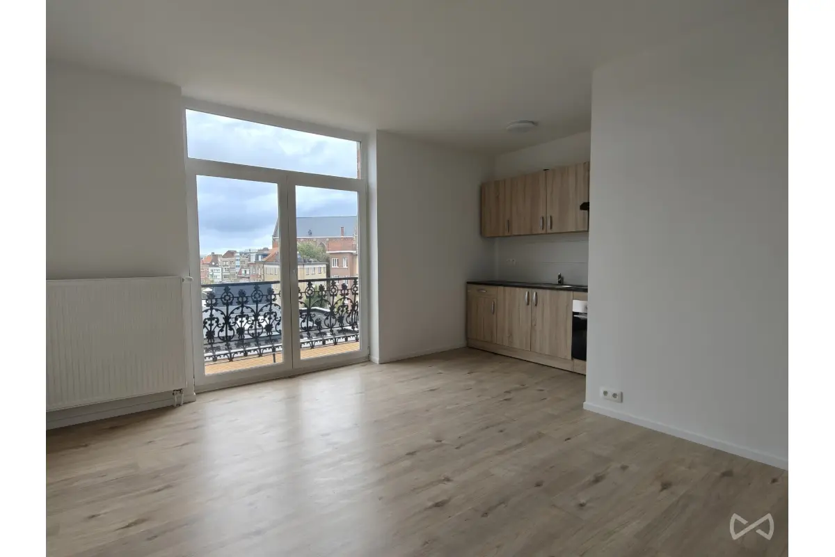 Appartement te  koop in Sint-Gillis 1060 199000.00€ 1 slaapkamers 44.00m² - Zoekertje 643101