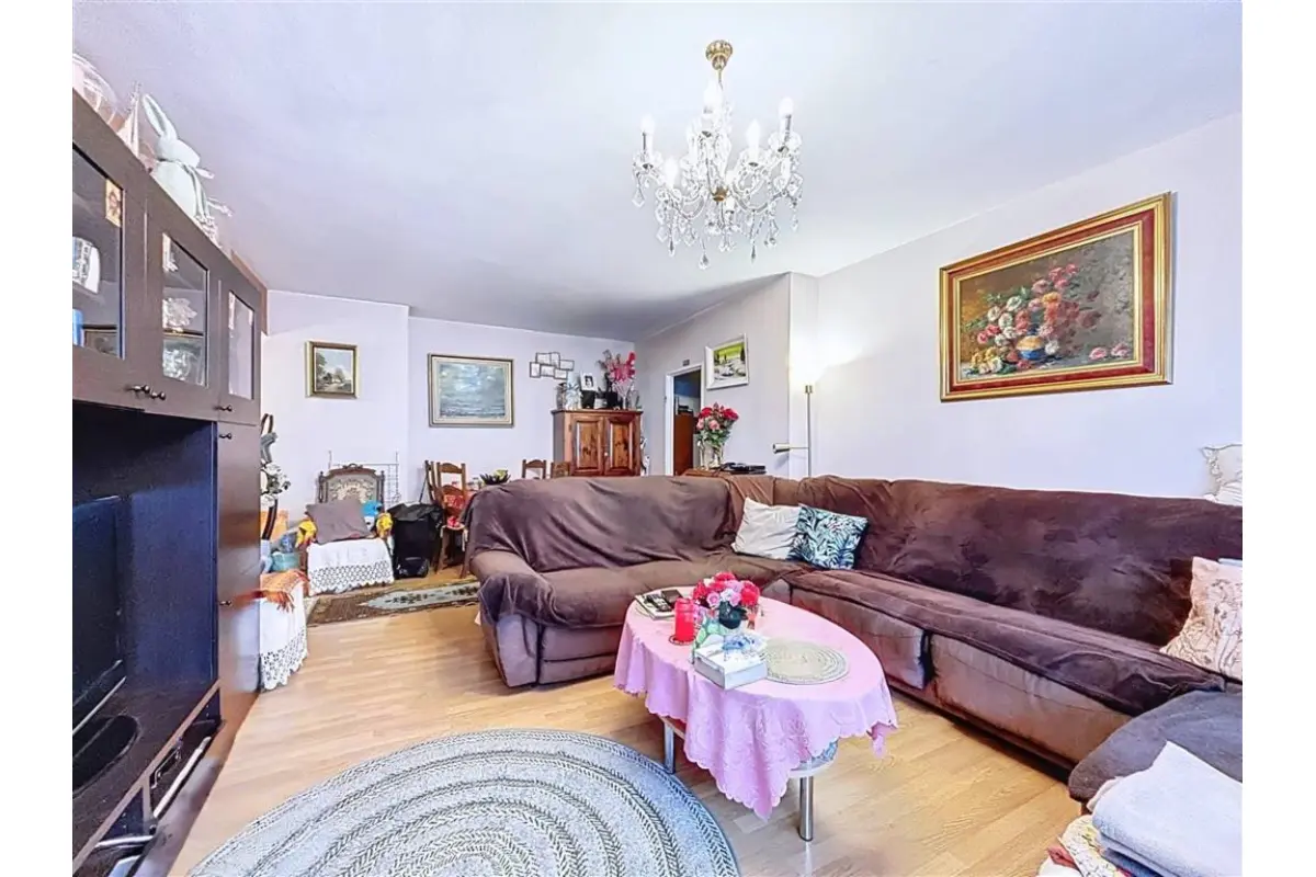 Appartement te  koop in Anderlecht 1070 219000.00€ 2 slaapkamers 75.00m² - Zoekertje 643351