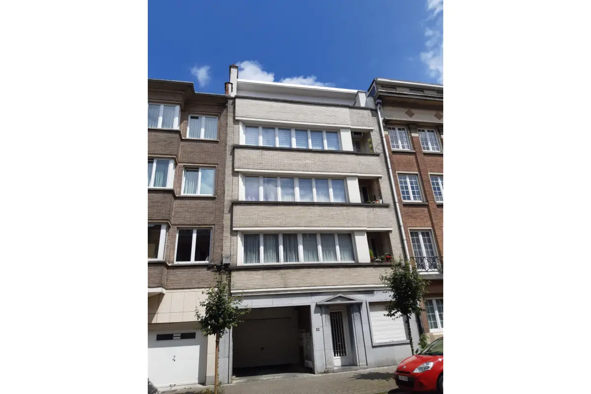 Appartement te  huur in Elsene 1050 895.00€ 10 slaapkamers 47.00m² - Zoekertje 643017