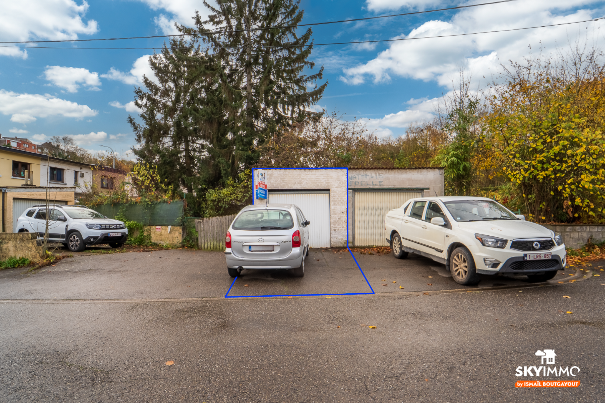 Parking & garage te  koop in Ougrée 4102 17500.00€  slaapkamers m² - Zoekertje 642827