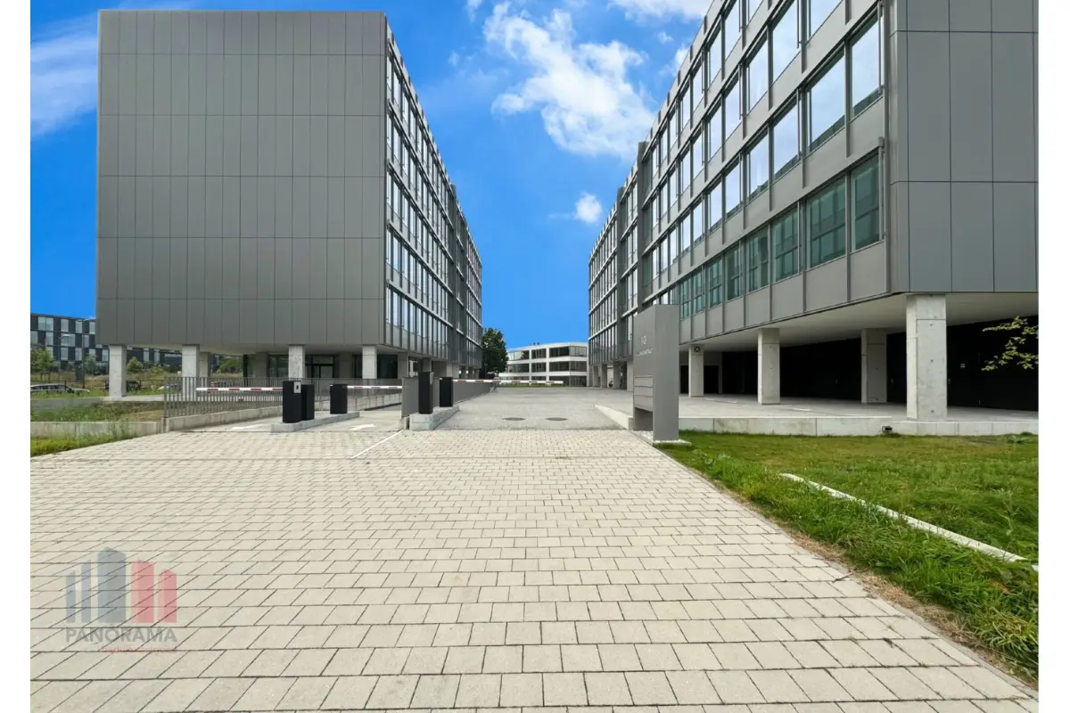 Handelszaak te  huur in Sint-Denijs-Westrem 9051 50000.00€  slaapkamers 4000.00m² - Zoekertje 643693