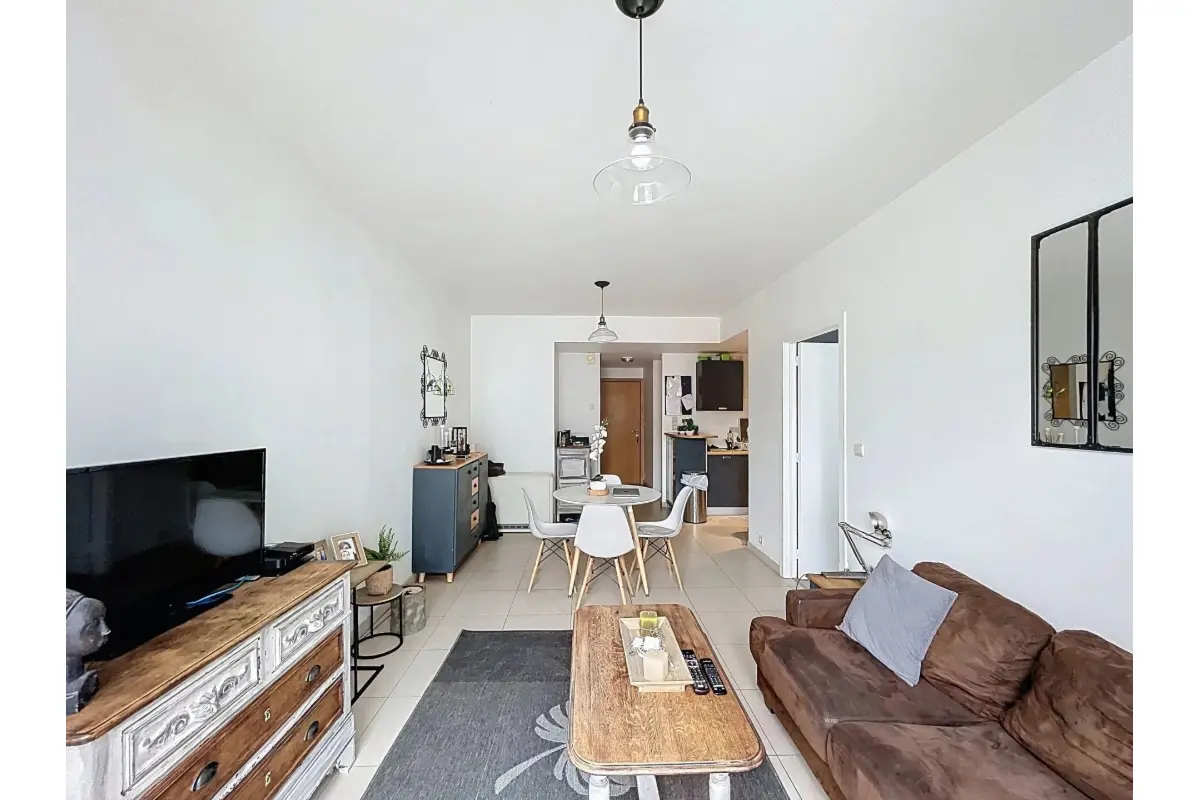 Appartement à louer à Etterbeek 1040 1300.00€ 1 chambres 53.00m² - annonce 643629