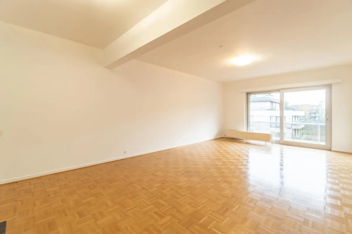 Appartement à  à Woluwe-Saint-Lambert 1200 1400.00€ 2 chambres 100.00m² - annonce 644021