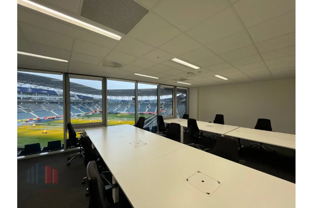 Handelszaak te  huur in Gent 9000 2020.00€  slaapkamers 20.00m² - Zoekertje 643701