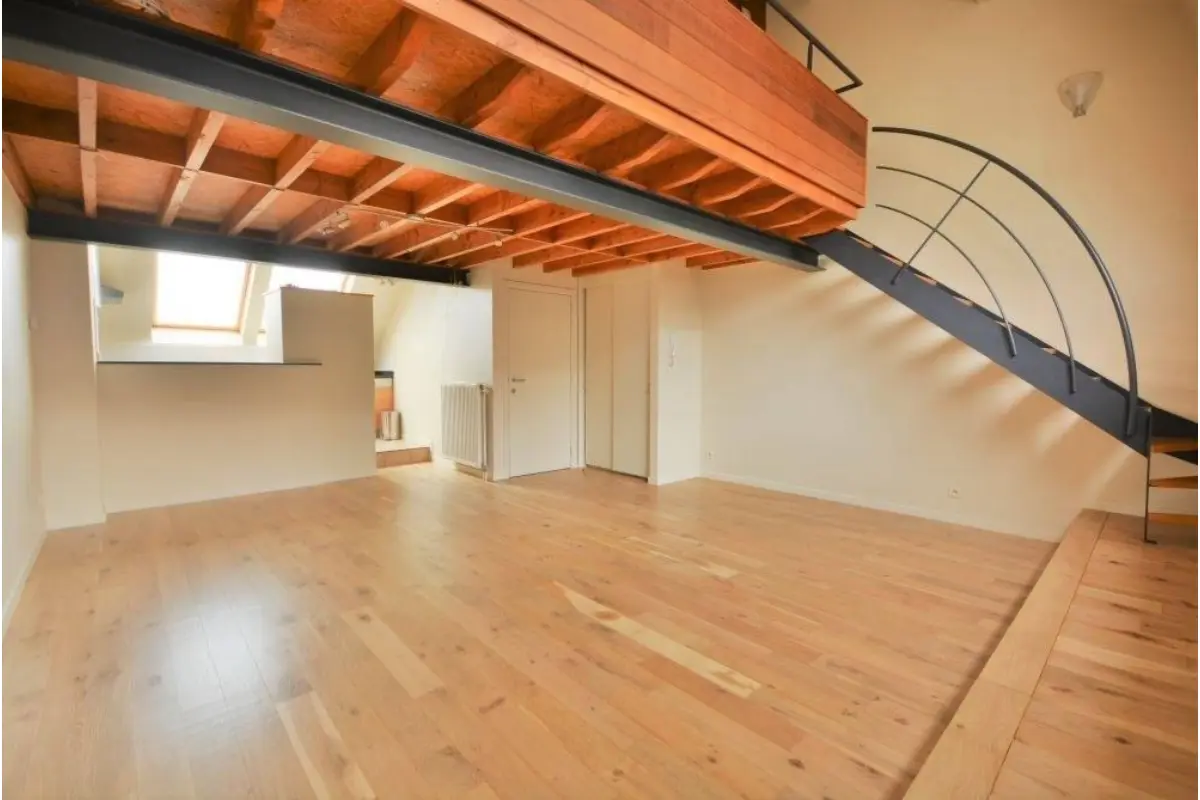 Duplex te  huur in Brussel 1000 935.00€ 1 slaapkamers 80.00m² - Zoekertje 643952