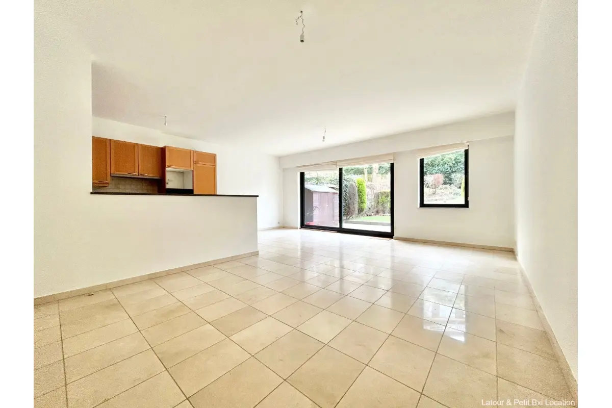 Benedenverdieping te  huur in Sint-Lambrechts-Woluwe 1200 1450.00€ 2 slaapkamers 90.00m² - Zoekertje 643797