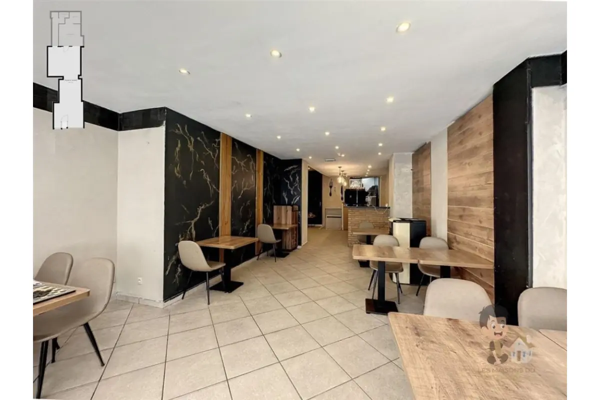 Handelszaak te  koop in Charleroi 6000 100000.00€ 6 slaapkamers m² - Zoekertje 644163