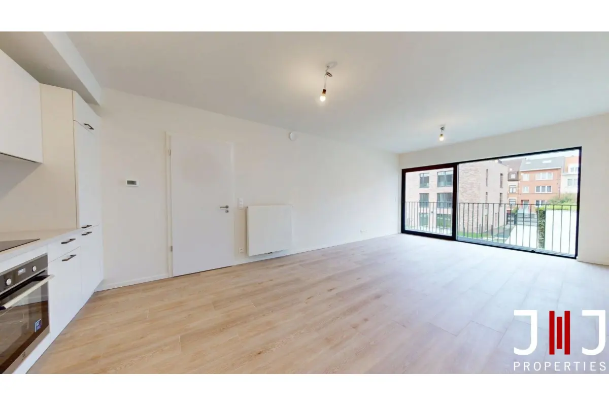 Appartement à  à Berchem-Sainte-Agathe 1082 1100.00€ 1 chambres 65.00m² - annonce 643923