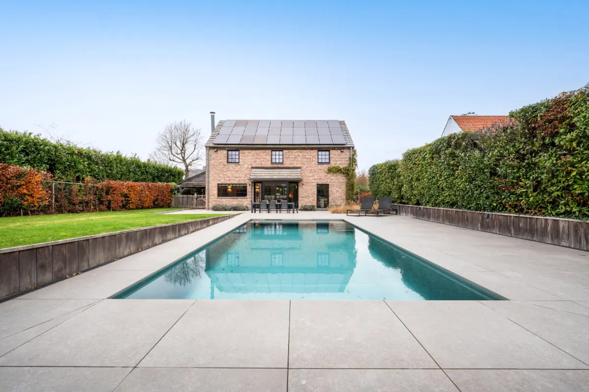 Villa te  koop in Waterloo 1410 1095000.00€ 4 slaapkamers 216.00m² - Zoekertje 644286