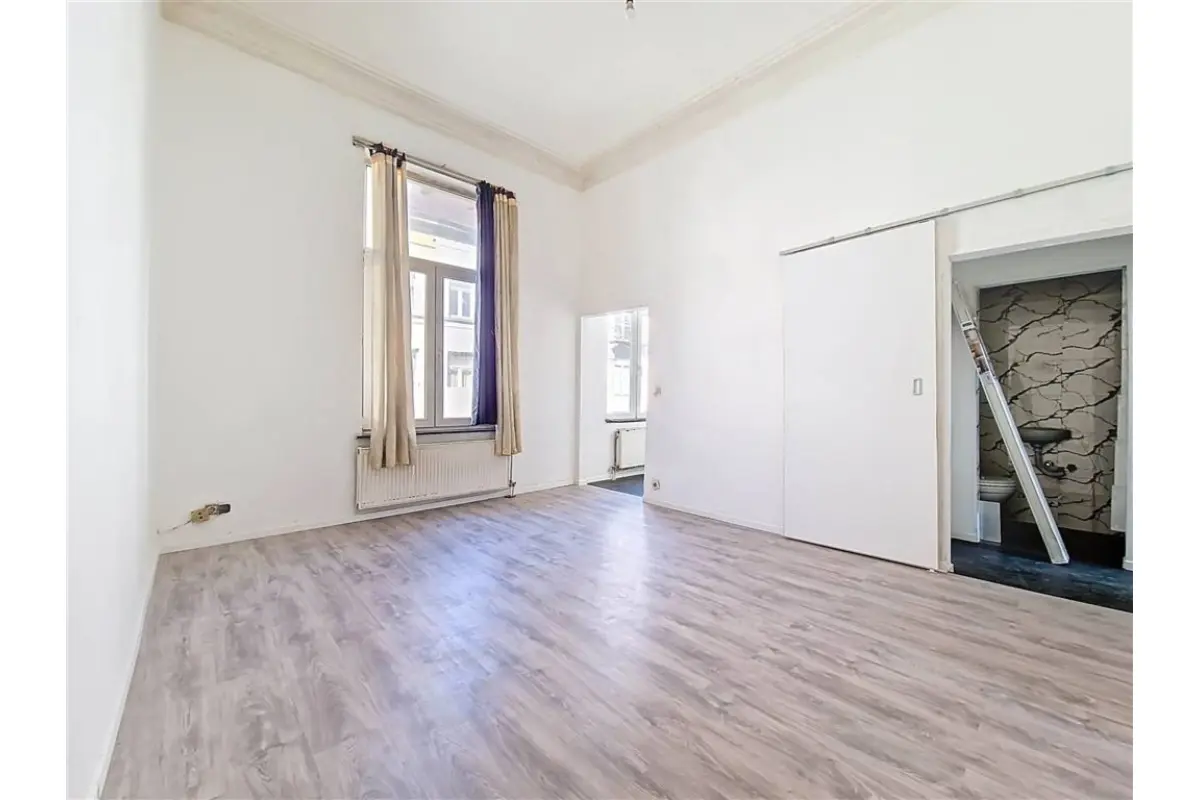 Appartement à vendre à Ixelles 1050 259000.00€ 2 chambres 80.00m² - annonce 644463
