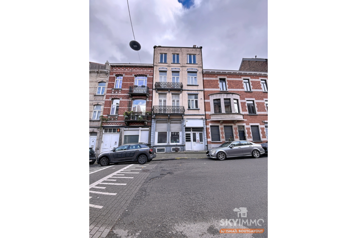 Appartementsgebouw te  koop in Schaarbeek 1030 849000.00€ 4 slaapkamers 244.00m² - Zoekertje 644509