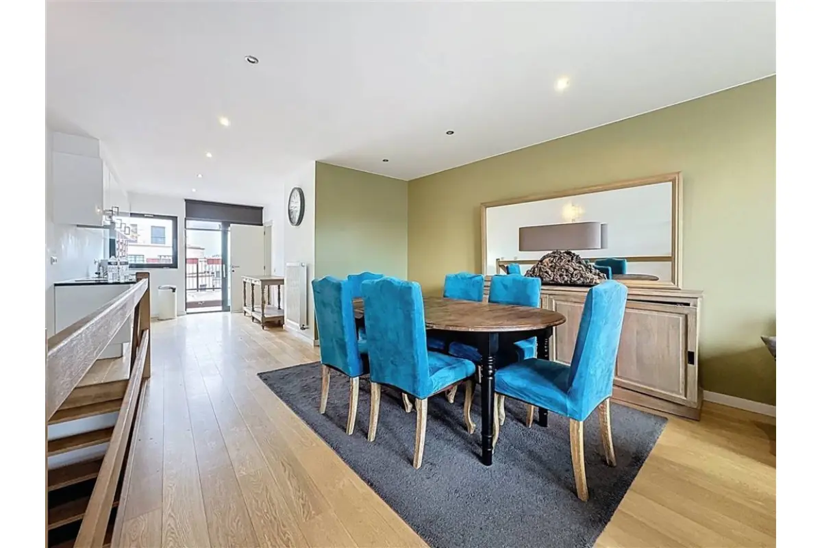 Appartement te  in Brussel 1000 1700.00€ 2 slaapkamers 90.00m² - Zoekertje 644422