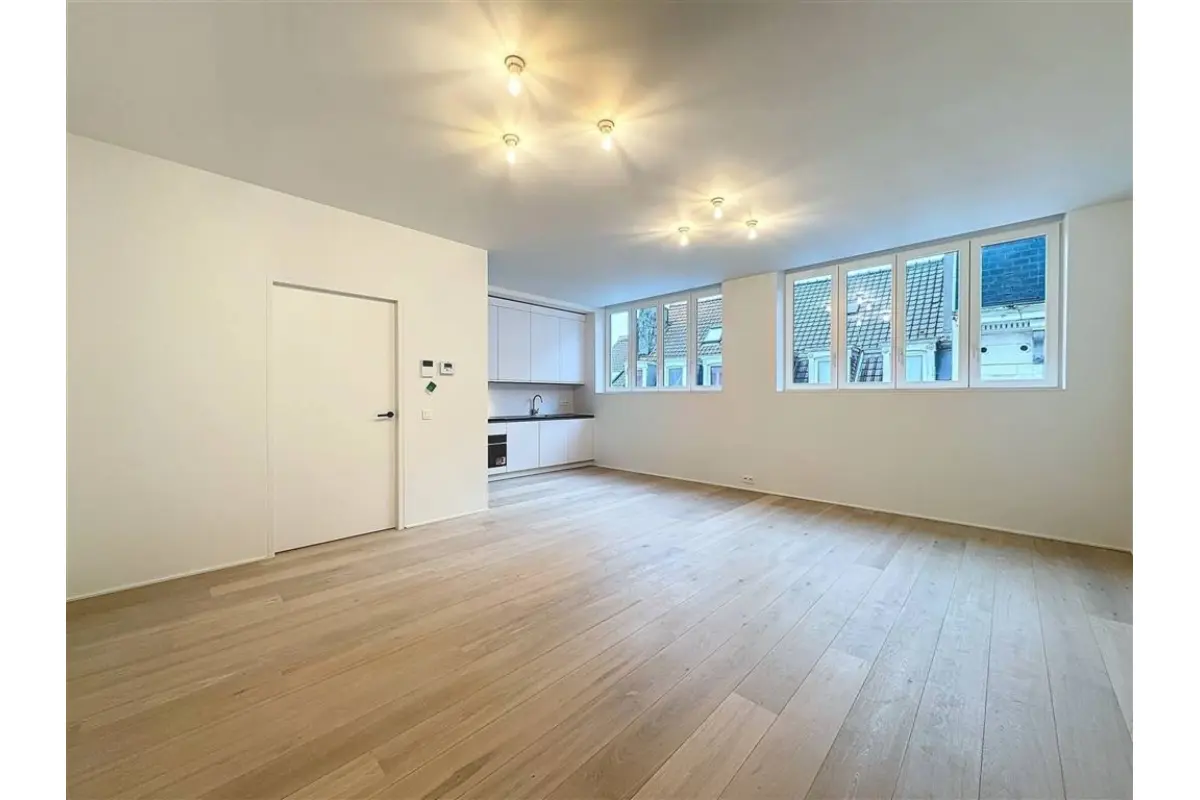 Appartement te  in Brussel 1000 1250.00€ 1 slaapkamers 70.00m² - Zoekertje 644412