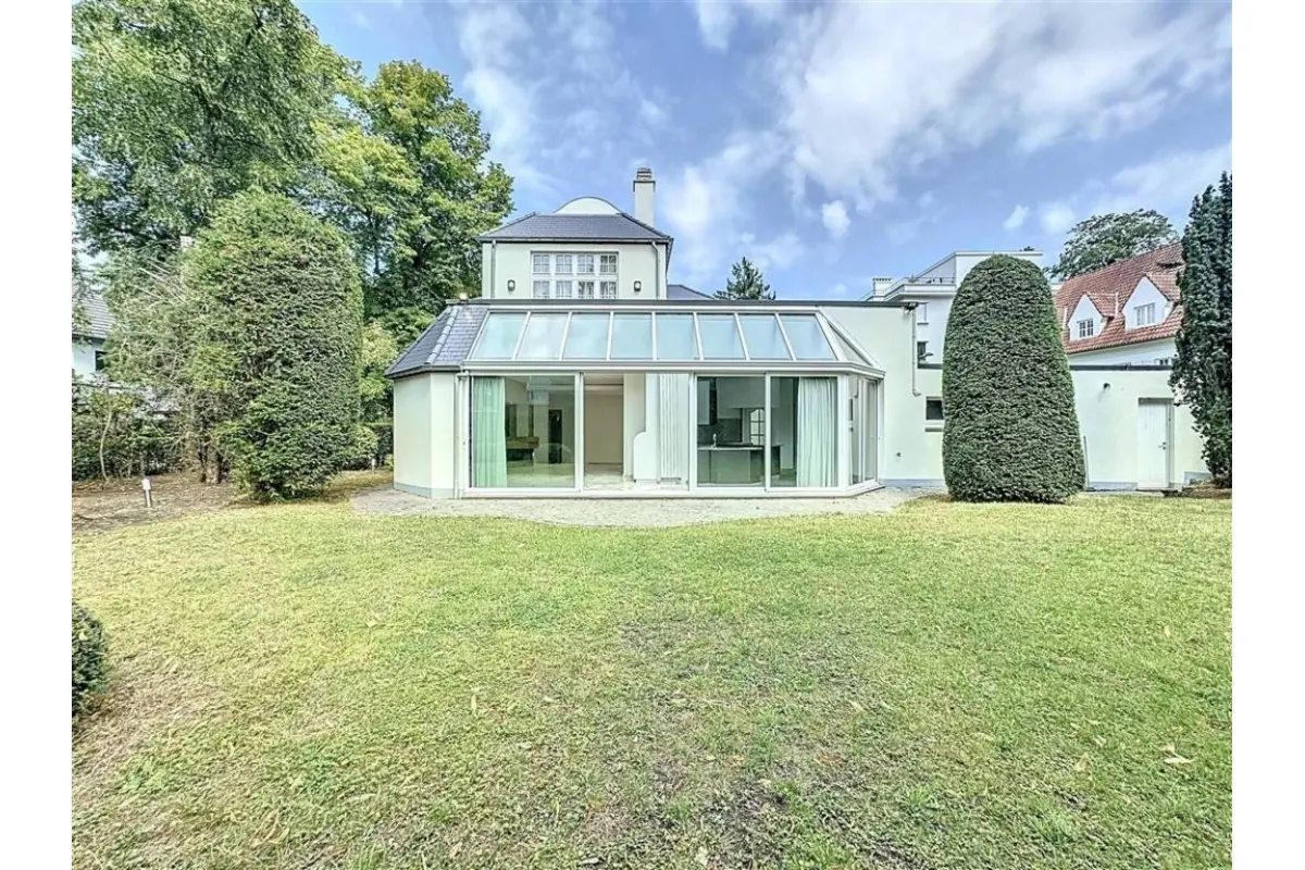 Maison à louer à Uccle 1180 4250.00€ 4 chambres 320.00m² - annonce 644458