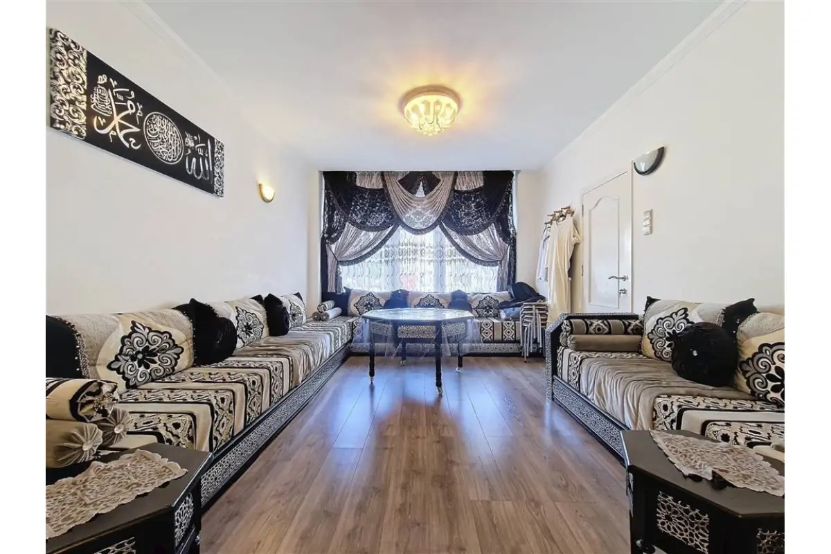 Maison à vendre à Anderlecht 1070 395000.00€ 6 chambres 220.00m² - annonce 644448