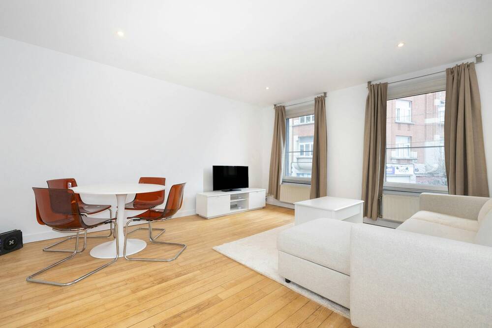 Appartement te  huur in Elsene 1050 1400.00€ 1 slaapkamers 65.00m² - Zoekertje 644991