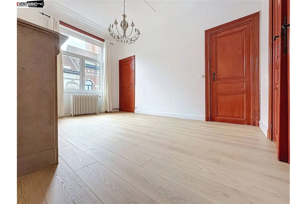 Appartement te  in Brussel 1000 1200.00€ 2 slaapkamers 110.00m² - Zoekertje 644938