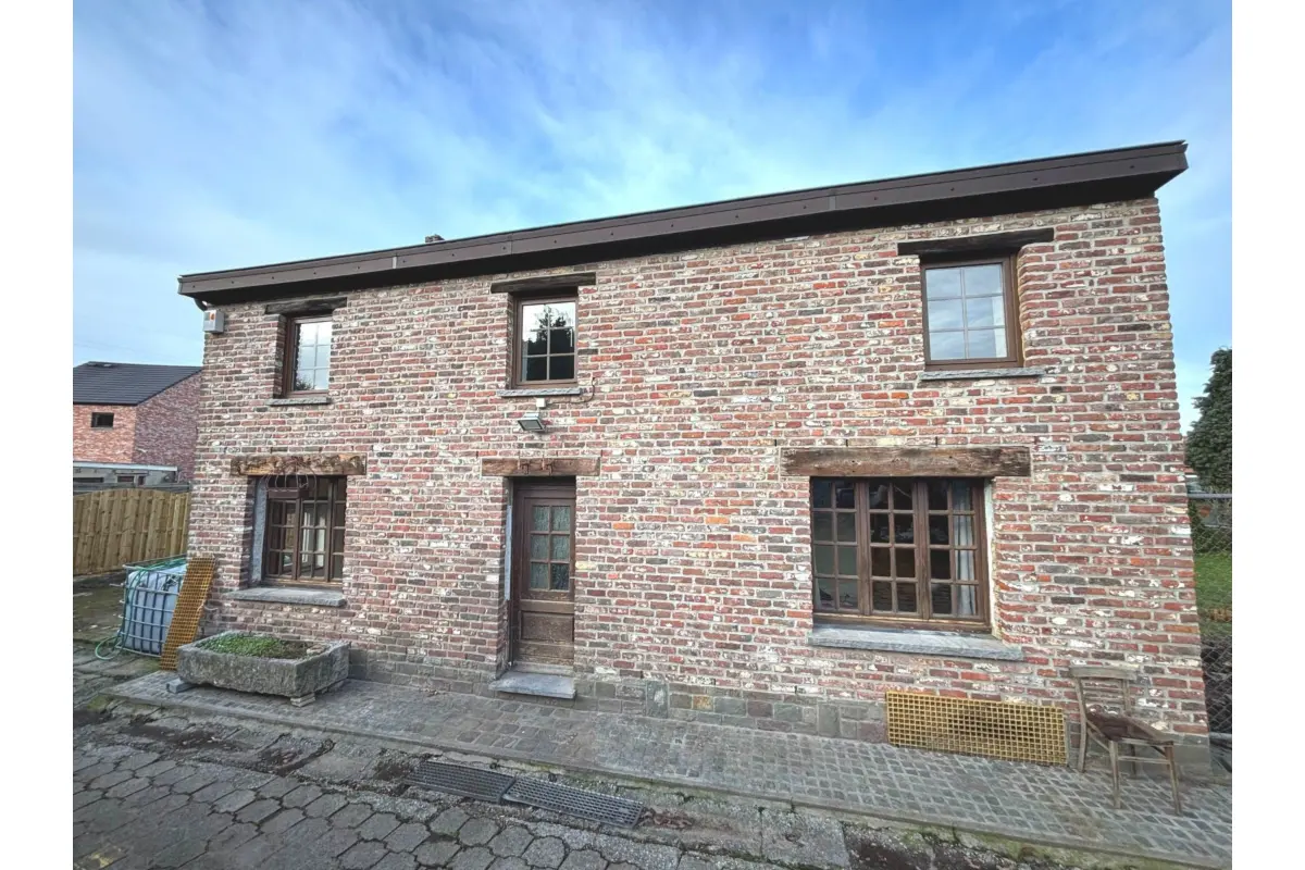 Maison à vendre à Souvret 6182 99000.00€ 3 chambres 170.00m² - annonce 644701