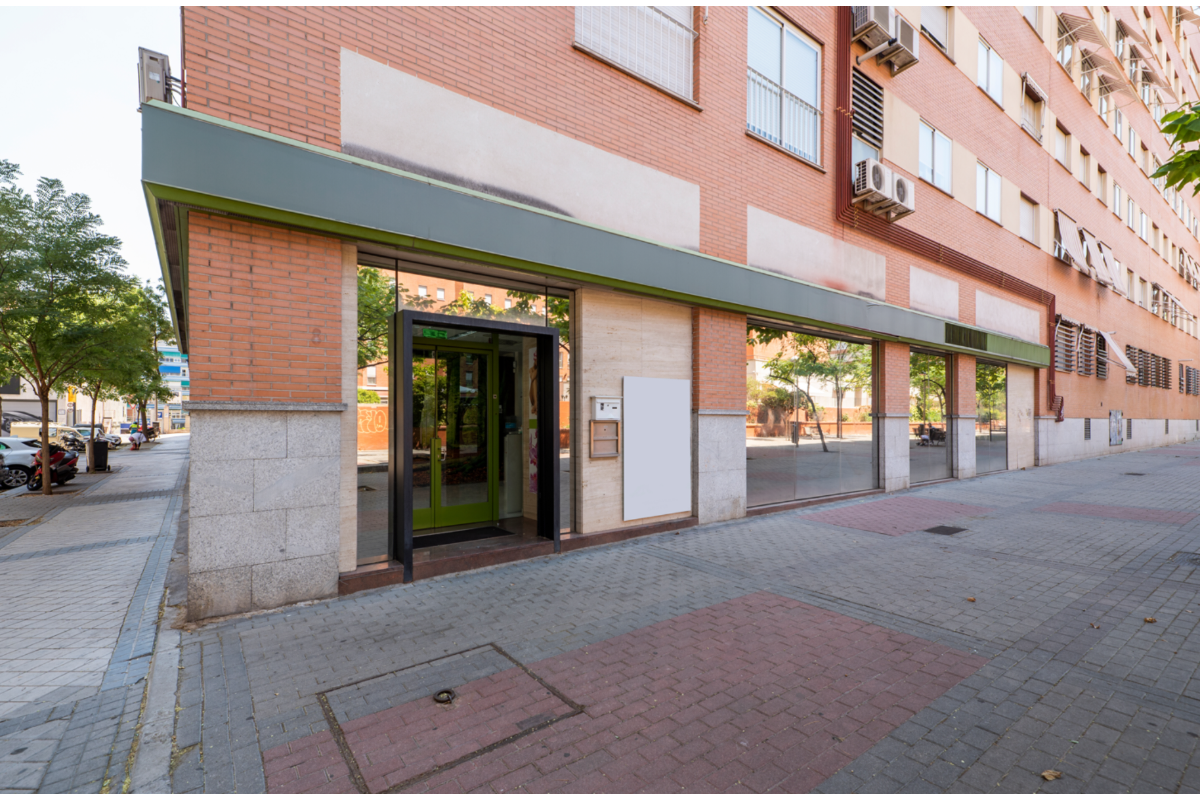 Huis te  koop in Oudergem 1160 1880000.00€ 7 slaapkamers m² - Zoekertje 644754