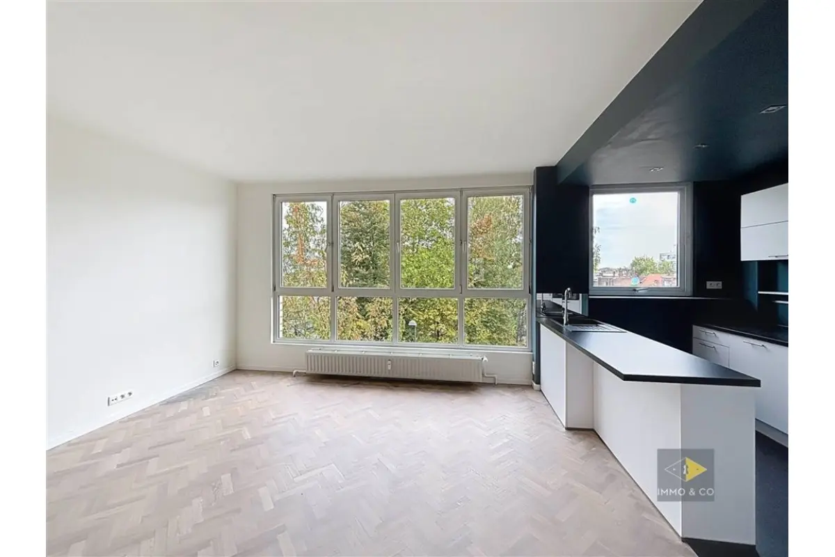 Appartement te  huur in Elsene 1050 1200.00€ 2 slaapkamers 90.00m² - Zoekertje 645789
