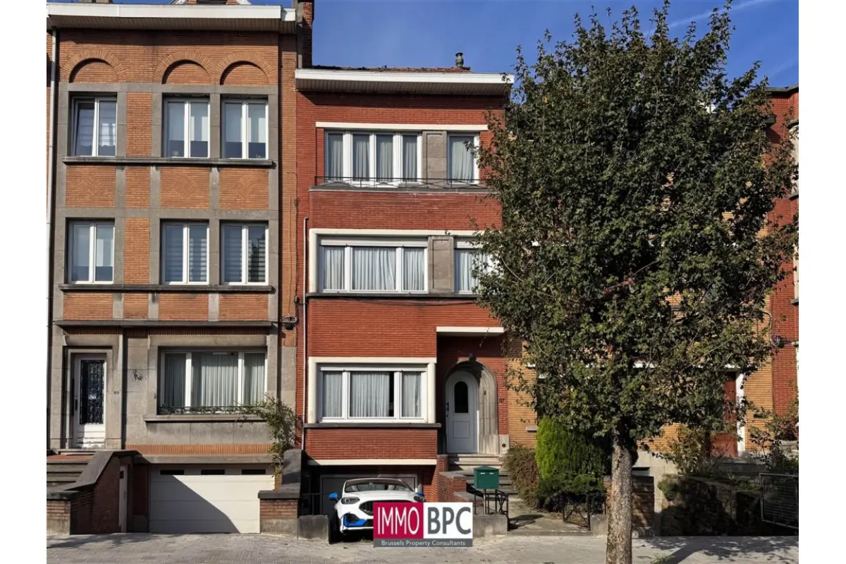 Huis te  in Anderlecht 1070 445000.00€ 4 slaapkamers 180.00m² - Zoekertje 645703