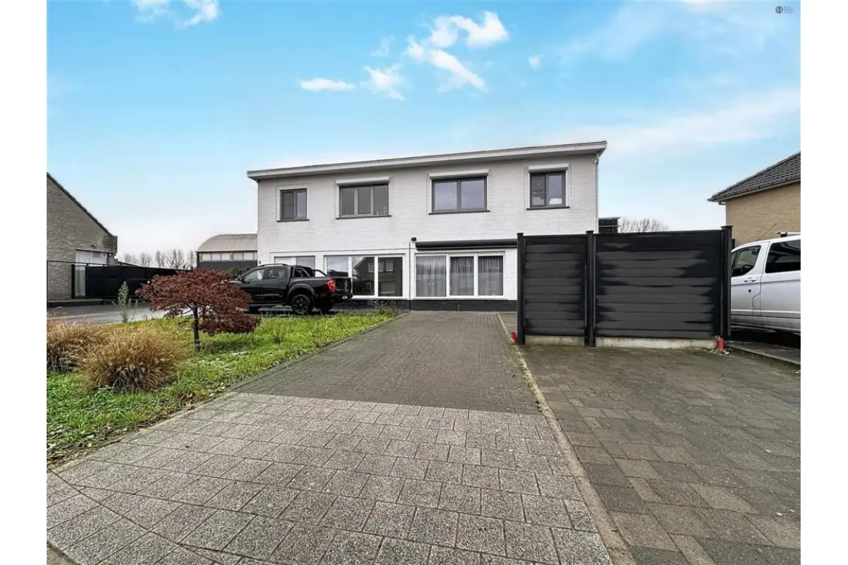 Appartement te  koop in Beveren-Waas 9120 375000.00€ 3 slaapkamers 153.00m² - Zoekertje 644996