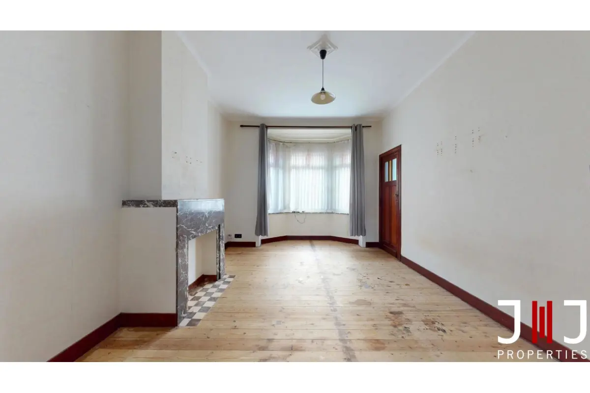 Appartement te  koop in Anderlecht 1070 160000.00€ 1 slaapkamers 67.00m² - Zoekertje 645388