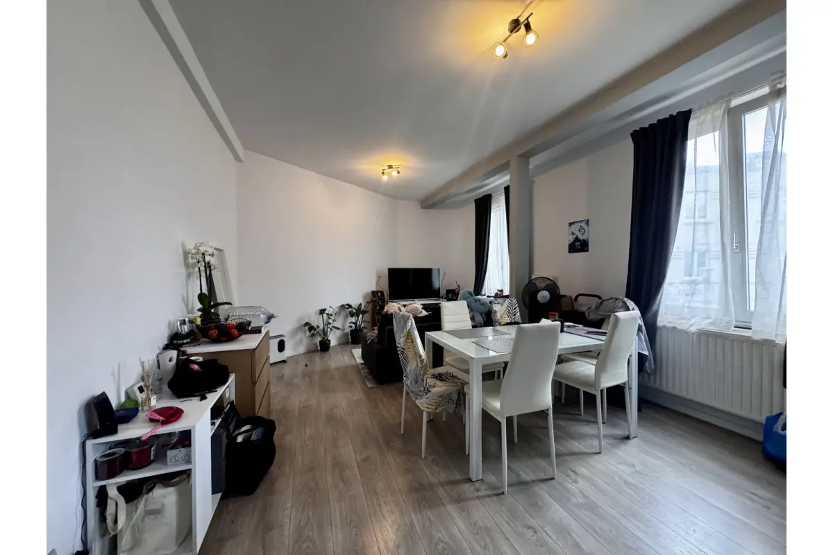 Appartement te  koop in Anderlecht 1070 195000.00€ 2 slaapkamers 67.00m² - Zoekertje 645421