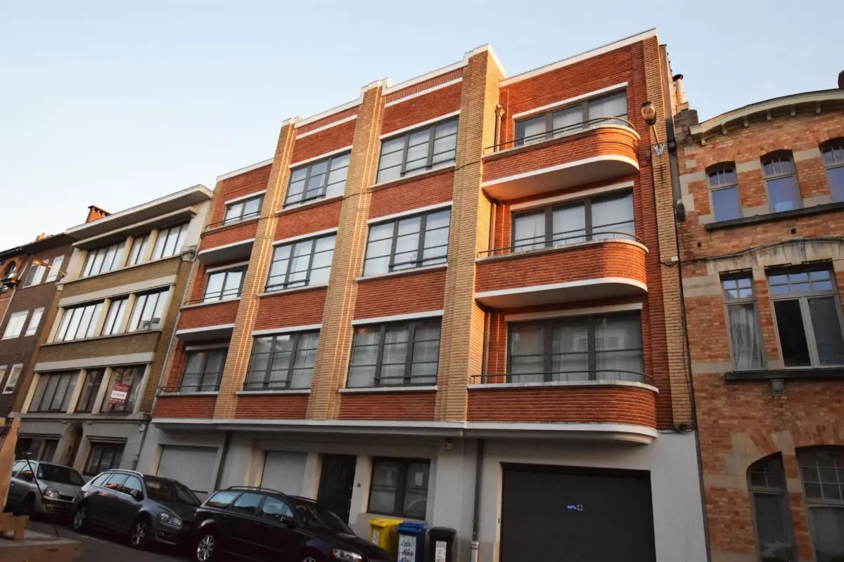 Appartement te  huur in Ukkel 1180 1700.00€ 2 slaapkamers 122.00m² - Zoekertje 645376