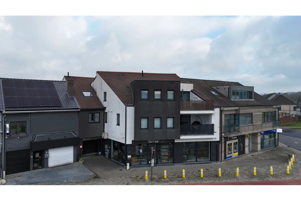 Commerce à vendre à Roosdaal 1760 279000.00€  chambres 176.00m² - annonce 645327