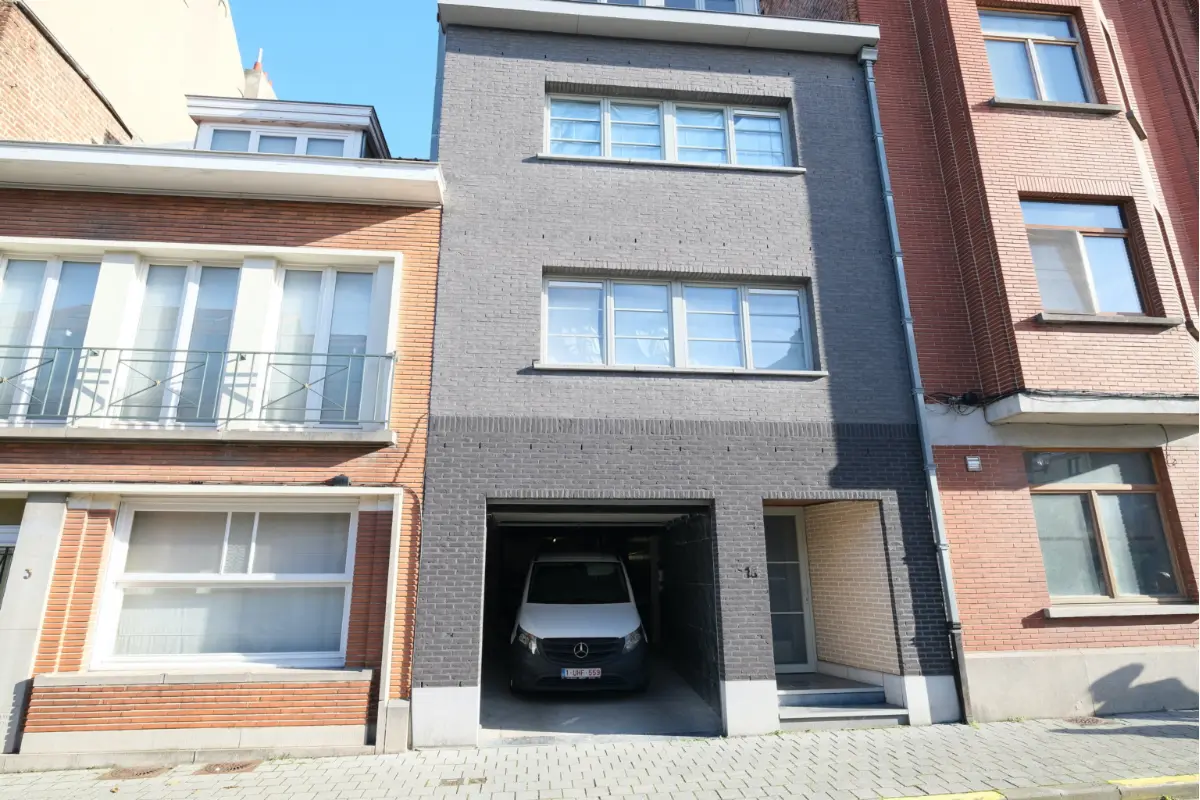 Commerce à vendre à Berchem-Sainte-Agathe 1082 135000.00€  chambres 150.00m² - annonce 645290